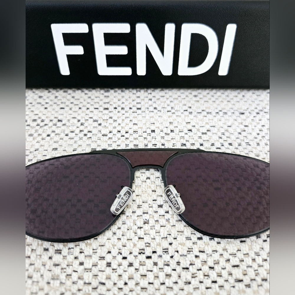 NWT FENDI Black Metal Sunglasses with Dark Oval Lenses - Picture 10 of 14